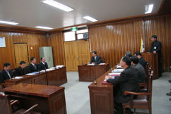 ▲ 왜목해돋이축제 관계자들과 당진군 관계자들이 의견을 교환하고 있다.