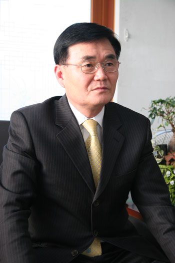▲ 신병균 신평면장