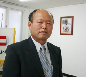 지난날의 추억 떠오를 때 많아