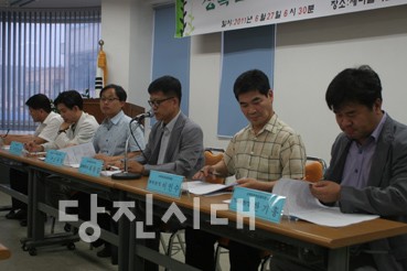▲ 상록문화제 집행위원회는 임시총회를 개최하고 문화제 발전방향을 모색하기 위한 토론회를 가졌다.