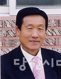 “지나간 추억을 감사히 여기며”
