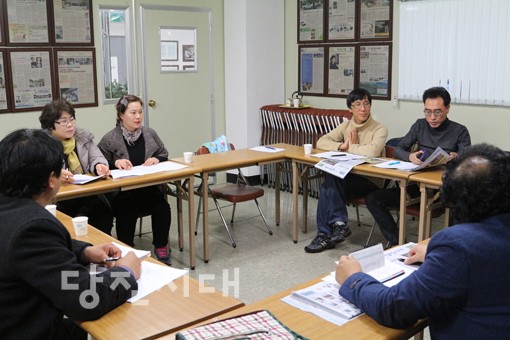 ▲ 지난 11일 당진시대 회의실에서 행정사무감사 모니터링단의 평가간담회가 진행됐다.
