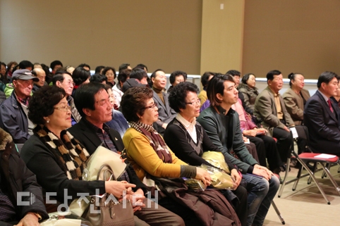 ▲ 당진시노인복지관 자원봉사자·후원자를 위한 송년의 밤이 지난 8일 열렸다.