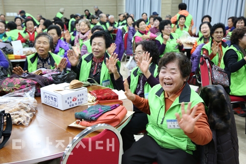 ▲ 제6기 고대노인대학 수료한마당이 지난 15일 당진트레이닝센터에서 열렸다.