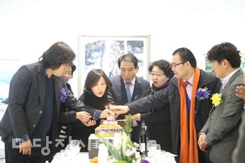 ▲ 지난 15일 당진문예의전당 제1전시관에서 제3회 청목회전 개막식이 개최됐다.