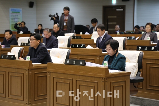 ▲ 지난 21일 당진시의회가 제3차 본회의를 개최하고 상정된 조례안·예산안 등을 의결했다.