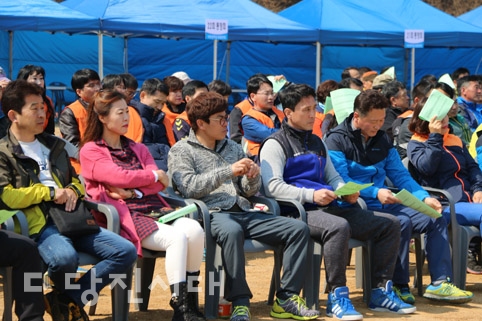 ▲ 석문중학교 총동문회가 만남의 날 및 체육대회를 지난달 26일 열렸다.