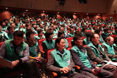 ▲ 새마을운동 46주년 제6회 새마을의 날 기념식이 지난 22일 당진문예의전당 소공연장에서 개최됐다.
