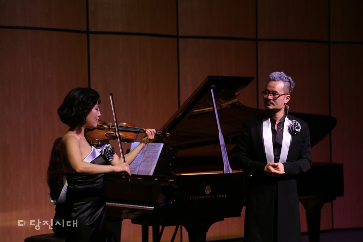 ▲ 크로이츠 앙상블이 지난달 27일 ‘Sweet Music’이라는 주제로 공연을 선보였다.