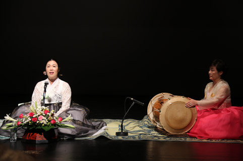 ▲ 제18회 전국남녀시조경창대회가 지난 20일 열렸다.