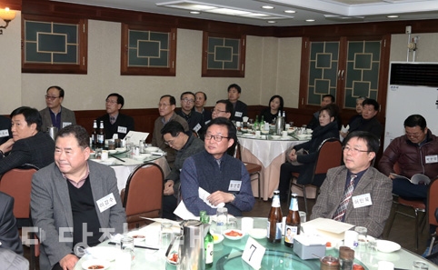 ▲ 재대전당진향우회가 정기총회를 지난 14일 태원식당에서 개최했다.