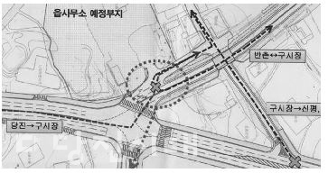 ▲ 불합리한 송악읍사무소 앞 도로의 현재 상태