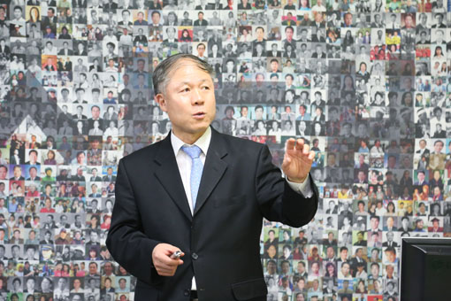 ▲ 당진시대 신문사가 김택환 박사를 초청해 지난달 24일 특강을 진행했다.