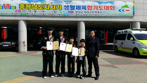 ▲ 당진시합기도협회 선수들이 제18회 충남도지사기 생활체육 합기도대회에서 개인전 2위를 휩쓸었다.