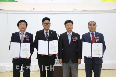 ▲ 지난 2일부터 4일까지 당진문예의전당 제1전시관에서 제12회 당진시우수광고물 전시회가 열렸다.