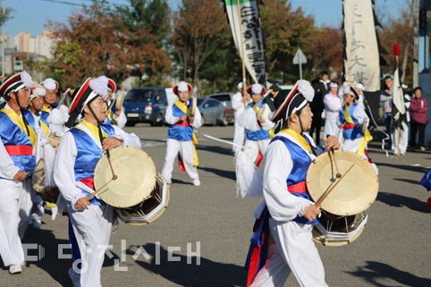 ▲ 제4회 당진시장기 농악대회 및 초등학교 사물놀이대회가 지난 11일 열렸다.