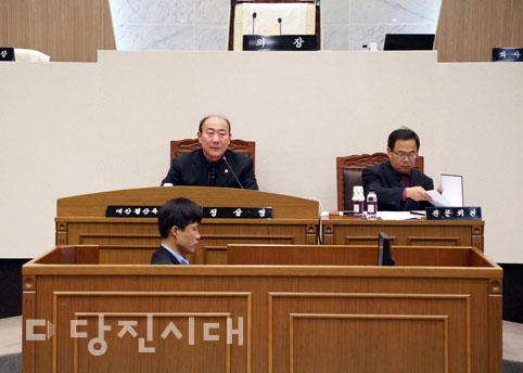 ▲ 제50회 제2차 정레회가 진행되고 있는 가운데 예산결산특별위원회가 21일까지 내년도 예산안 심사를 돌입했다.
