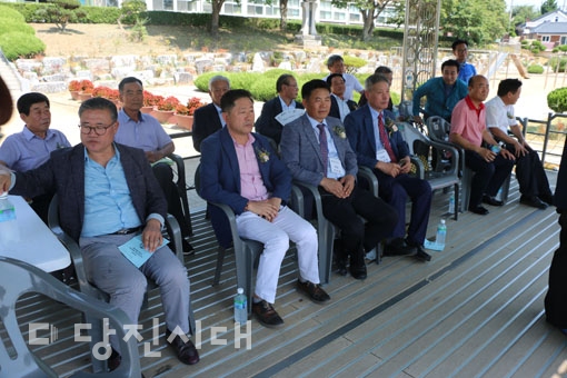 ▲ 송산초등학교 총동문회가 한마음 체육대회를 지난 15일 송산초등학교에서 진행됐다.