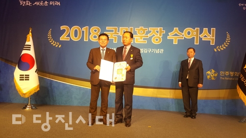 ▲ 한성희 수석부회장(오)