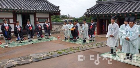 ▲ 면천향교