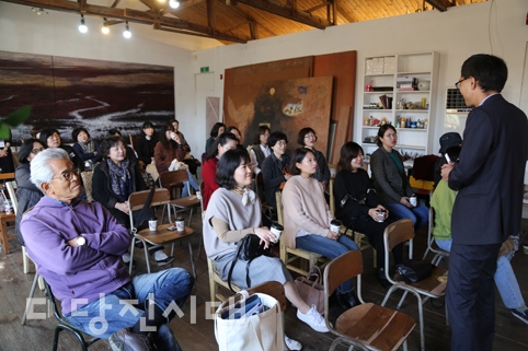 ▲ 아미미술관에서 3·1운동 및 대한민국 임시정부 수립 100주년을 맞아 인문학 강연이 지난 7일 열렸다.