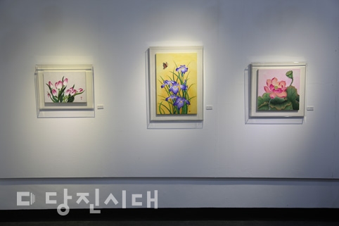 ▲ 예담 송명희 화가의 첫 한국화 개인전이 갤러리 늘꿈에서 오는 30일까지 개최된다.