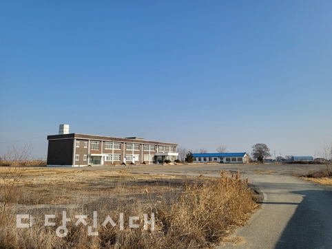 ▲ 합덕읍 옥금리에 위취한 흥덕초등학교