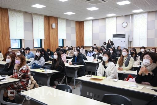▲ 당진시지역사회보장협의체가 ‘경계선지능’에 대한 이해를 높이기 위해 지난 14일 이해 교육을 실시했다.