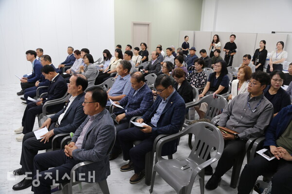 지난 18일 당진시농촌활성화지원센터가 개소식을 열고 본격적인 운영을 알렸다.