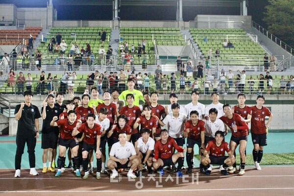 2024 K4리그 20라운드가 지난달 25일 당진에서 열린 가운데 당진시민축구단이 전주시민축구단을 2대0으로 승리를 가져왔다.