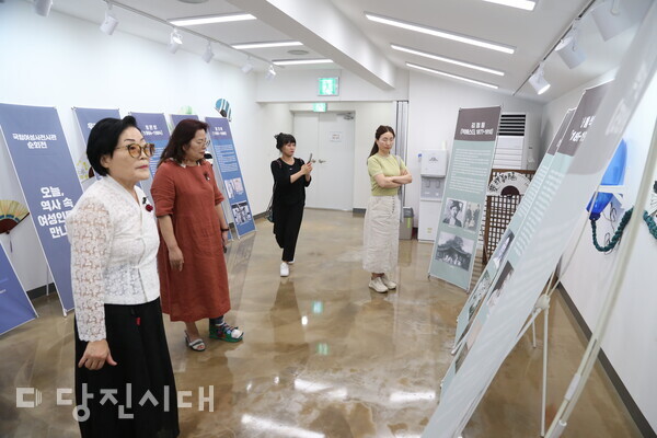 지난 1일 당진시여성단체협의회가 여권통문의 날 기념식을 문화공감터에서 개최했다.