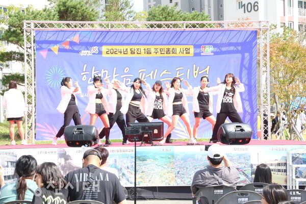 ‘당진1동 한마음 페스티벌’이 지난달 28일 수청중학교 정문 맞은편에서 개최됐다.