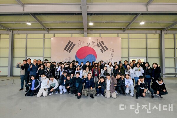 지난 18일 고대중학교 학생들이 고대면개발위원회의 협력으로 공군사관학교를 방문했다.