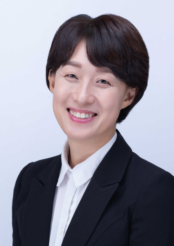 4월 2일 충남도의회 당진시 제2선거구(송악, 송산, 신평) 재선거에 더불어민주당 구본현, 국민의힘 이해선, 조국혁신당 한광희, 진보당 오윤희 예비후보가 출마해 경쟁을 벌이고 있다. 이에 후보자들을 대상으로 지상토론을 기획해 진행한다. 이번호에서는 서면을 통해 공통 질문과 신상 질문으로 나눠 후보자들의 입장을 들었다. 질문은 크게 △종합(공통) △지역별(공통) △신상질문(개별)로 구분했다.