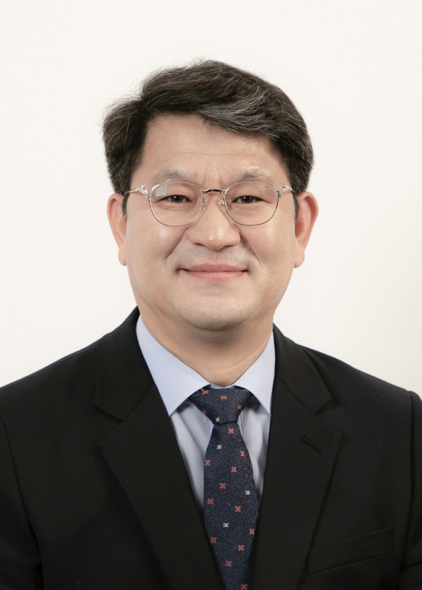 4월 2일 충남도의회 당진시 제2선거구(송악, 송산, 신평) 재선거에 더불어민주당 구본현, 국민의힘 이해선, 조국혁신당 한광희, 진보당 오윤희 예비후보가 출마해 경쟁을 벌이고 있다. 이에 후보자들을 대상으로 지상토론을 기획해 진행한다. 이번호에서는 서면을 통해 공통 질문과 신상 질문으로 나눠 후보자들의 입장을 들었다. 질문은 크게 △종합(공통) △지역별(공통) △신상질문(개별)로 구분했다.