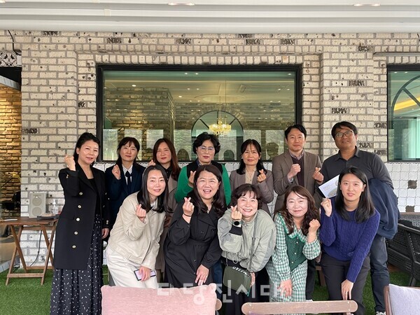 당진지역 내 장애아 통합어린이집 10곳의 원장과 당진시 여성가족과 보육 팀장 및 주무관, 그리고 조상연 의원이 참석해 지난 16일 간담회를 진행했다.
