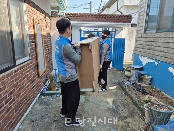 ㈜동아에코팩 봉사단이 지난 18일 초복맞이 복날 행사를 개최했다.