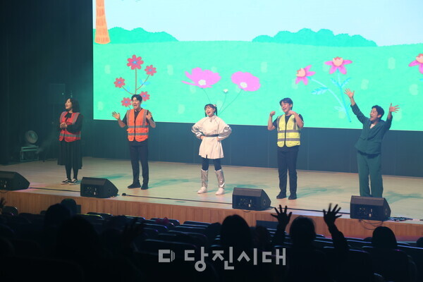 뮤지컬 공연 모습