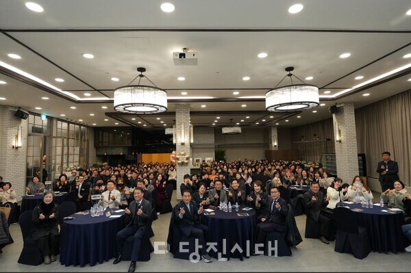 지난 3일 당진시노인복지관이 후원자와 자원봉사자를 위한 감사행사를열었다.