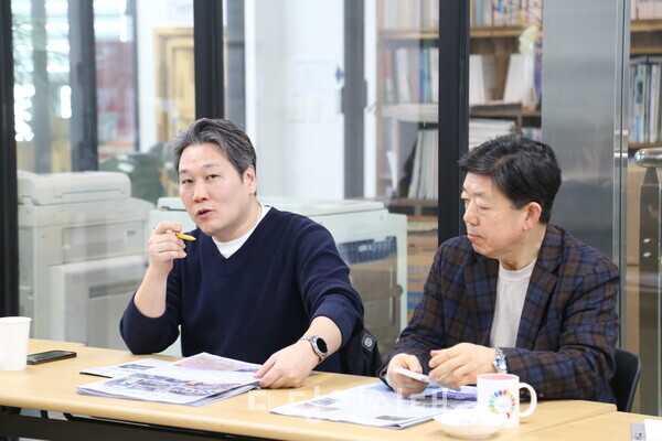 김병규 위원과 박두재 위원