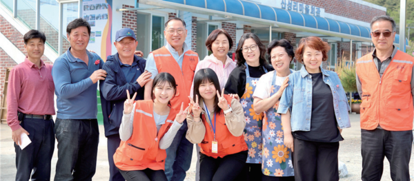 당진북부사회복지관이 ‘초고령지역 주민만남 프로젝트’를 지난달 30일 정미면 산성리 마을에 서 진행했다.