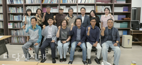 당진시대가 지난 8일 AI 윤리강령·편집규약 개정을 주제로 윤리위원회를 개최했다.
