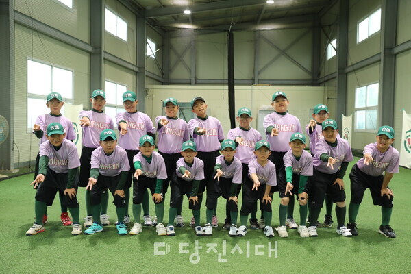 지난 21일 야구부 훈련장에서 만난 (왼쪽 위부터) 김현찬, 송민준,경준선, 박하랑, 강지원, 박현서, 우태호, 손호준, 양웅규, 이아준,차민혁, 이시안, 여우준, 안지원, 전윤기, 임현준, 박주하 선수